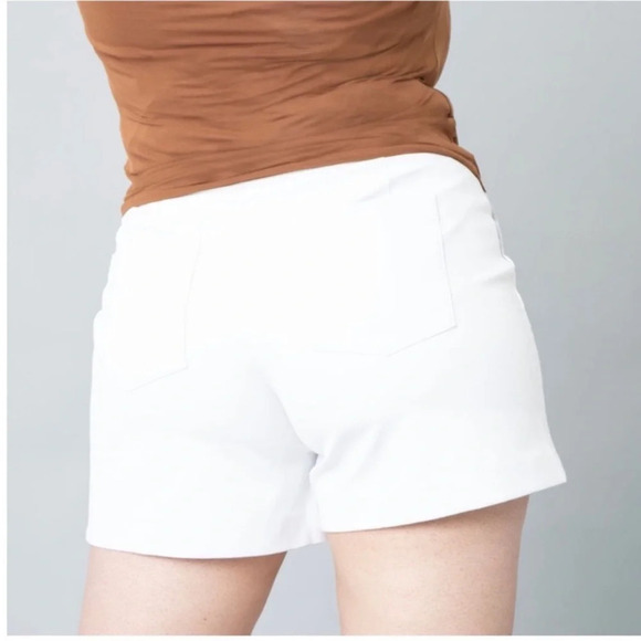 SPANX On The Go Polished 6” White Stretch High Rise Shorts Size XL NWT - Picture 2 of 16